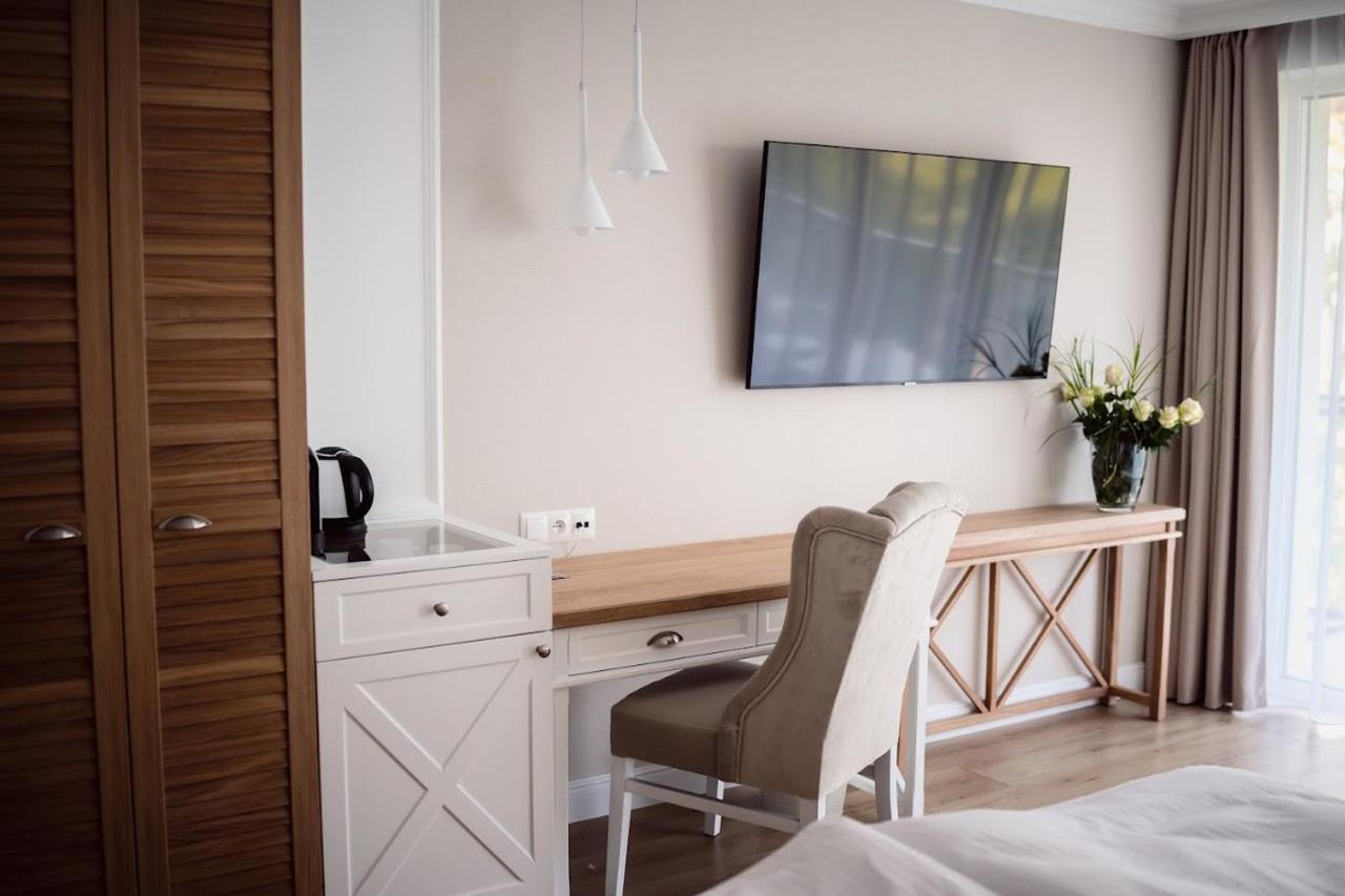 Hotel Szerokie Wody Sea & Sand Ustka Exterior foto
